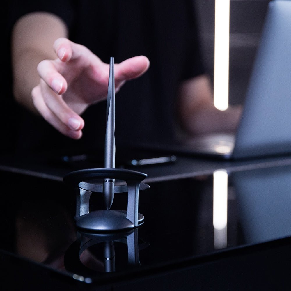 The Most Eye-Catching Hovering Pen - Hoverpen Interstellar